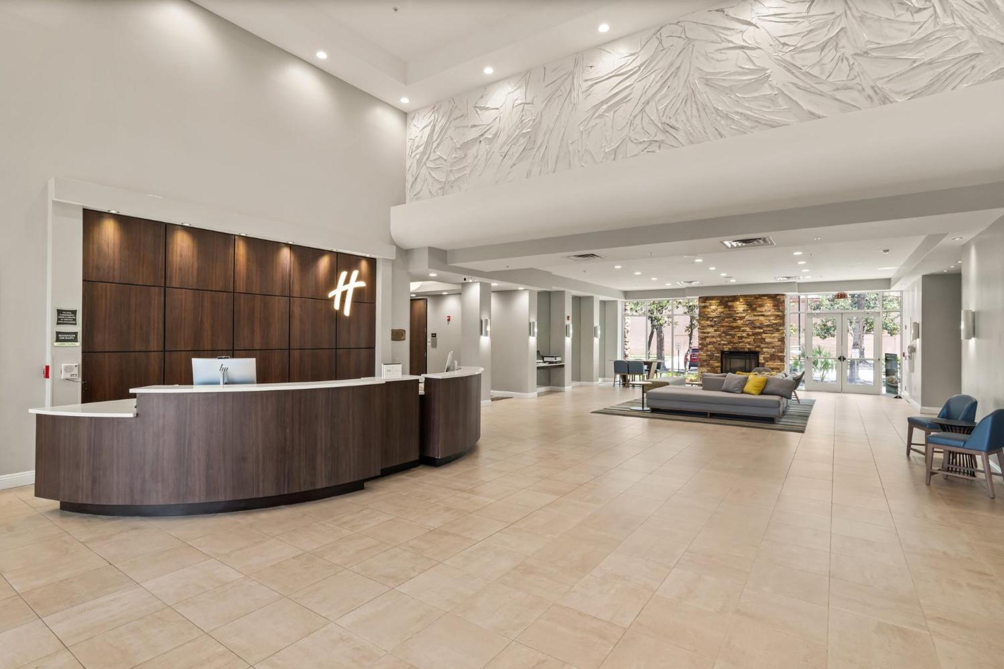 Holiday Inn Baton Rouge College Drive I-10 By Ihg Exteriör bild