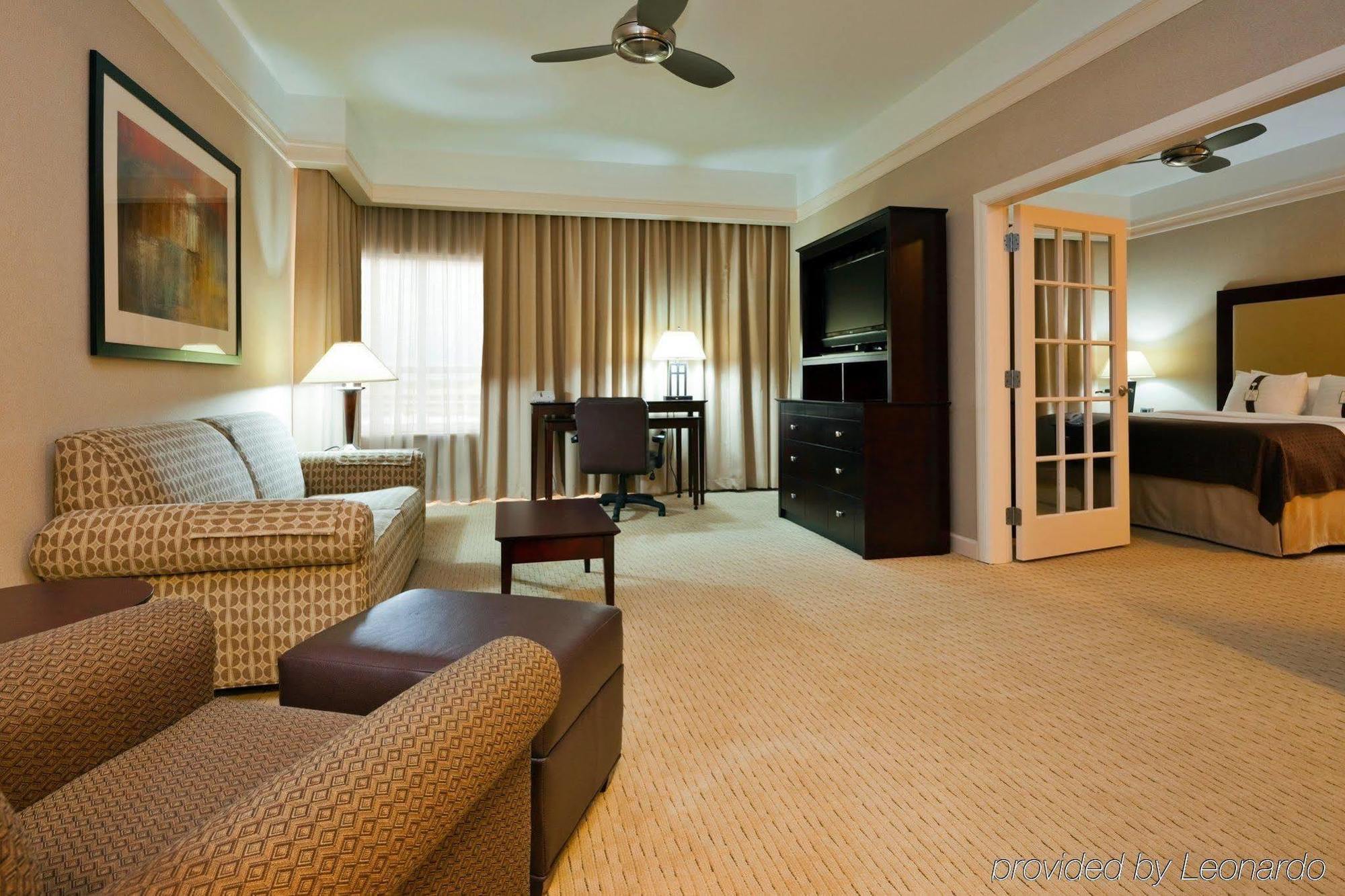 Holiday Inn Baton Rouge College Drive I-10 By Ihg Exteriör bild